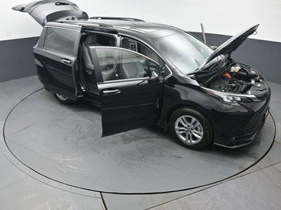 2026 Toyota Sienna XLE 7 Passenger