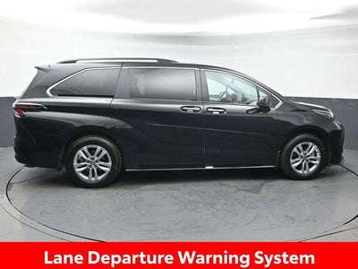 2026 Toyota Sienna XLE 7 Passenger