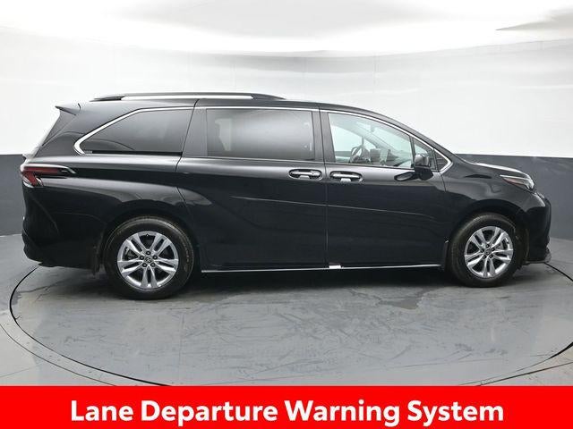 2026 Toyota Sienna XLE 7 Passenger