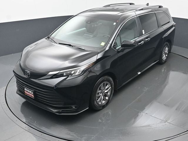2026 Toyota Sienna XLE 7 Passenger
