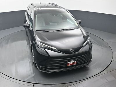 2026 Toyota Sienna XLE 7 Passenger