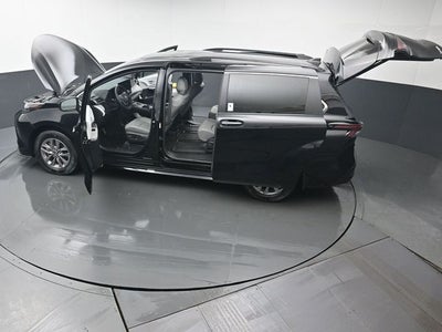 2026 Toyota Sienna XLE 7 Passenger