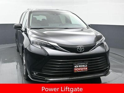 2026 Toyota Sienna XLE 7 Passenger