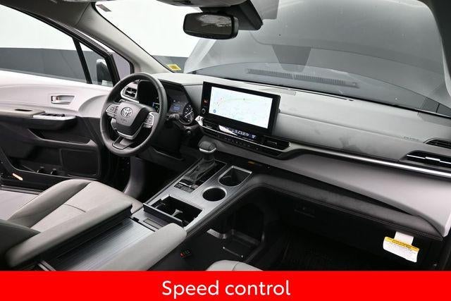 2026 Toyota Sienna XLE 7 Passenger