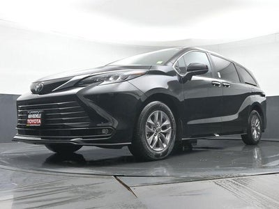 2026 Toyota Sienna XLE 7 Passenger
