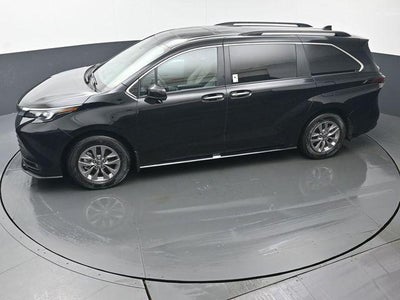 2026 Toyota Sienna XLE 7 Passenger