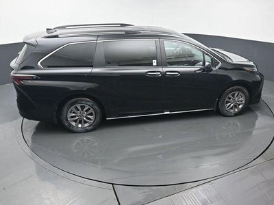 2026 Toyota Sienna XLE 7 Passenger