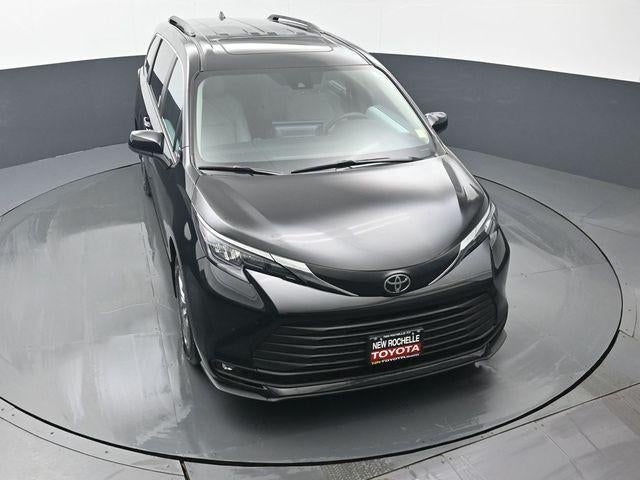 2026 Toyota Sienna XLE 7 Passenger