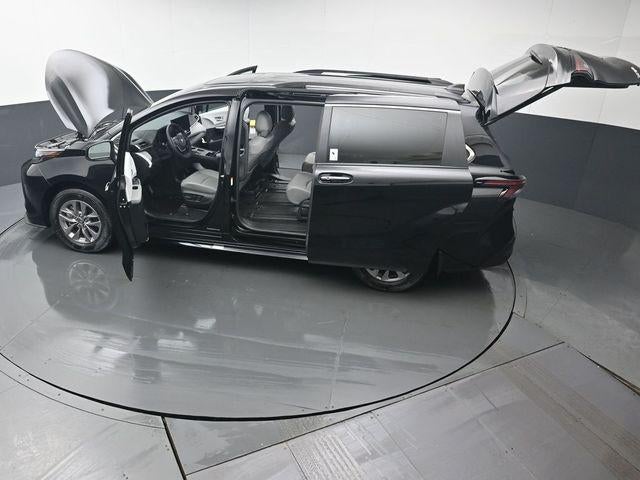 2026 Toyota Sienna XLE 7 Passenger