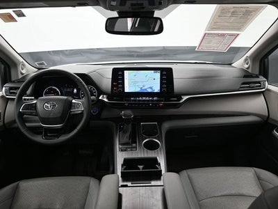 2023 Toyota Sienna Limited 7 Passenger