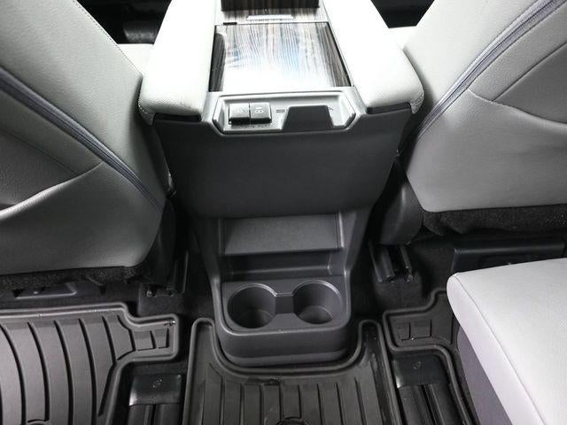 2023 Toyota Sienna Limited 7 Passenger