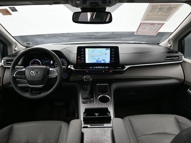 2023 Toyota Sienna Limited 7 Passenger
