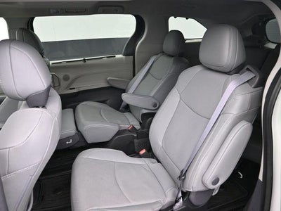 2023 Toyota Sienna Limited 7 Passenger