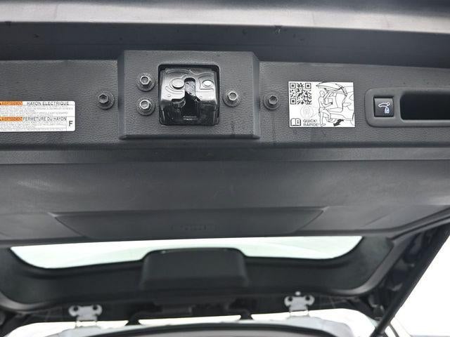 2023 Toyota Sienna Limited 7 Passenger