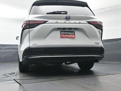 2023 Toyota Sienna Limited 7 Passenger