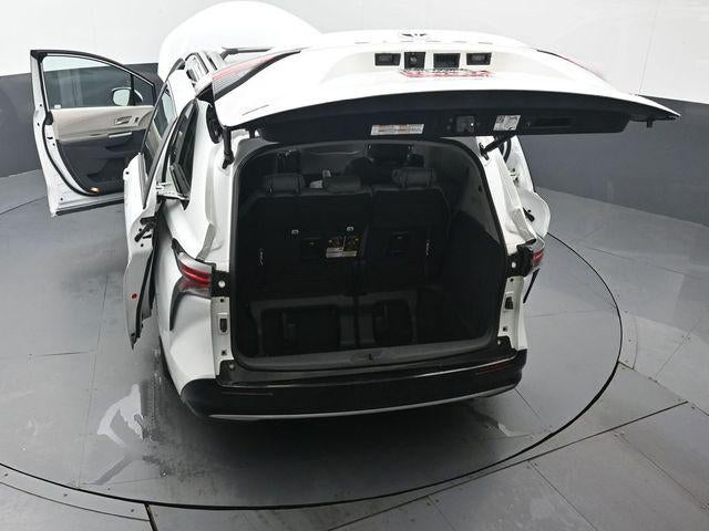 2023 Toyota Sienna Limited 7 Passenger