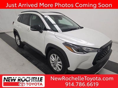2025 Toyota Corolla Cross LE