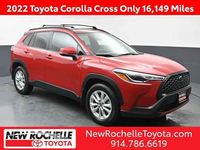 2022 Toyota Corolla Cross LE