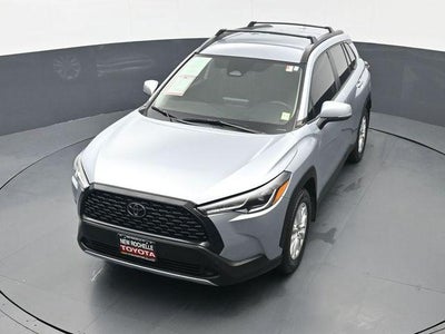 2024 Toyota Corolla Cross LE