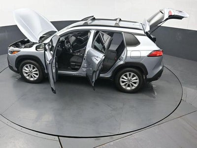 2024 Toyota Corolla Cross LE