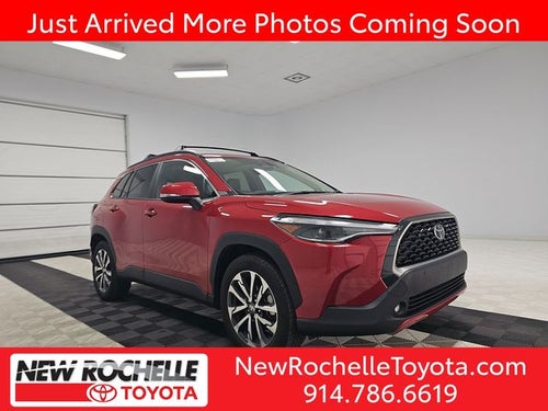 2024 Toyota Corolla Cross XLE