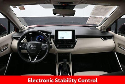 2024 Toyota Corolla Cross XLE