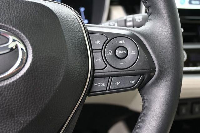2024 Toyota Corolla Cross XLE