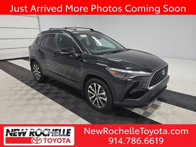 2022 Toyota Corolla Cross XLE
