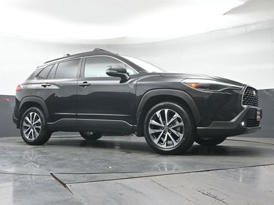2022 Toyota Corolla Cross XLE