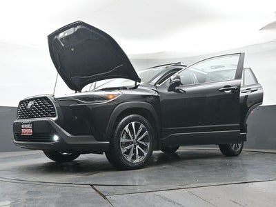 2022 Toyota Corolla Cross XLE