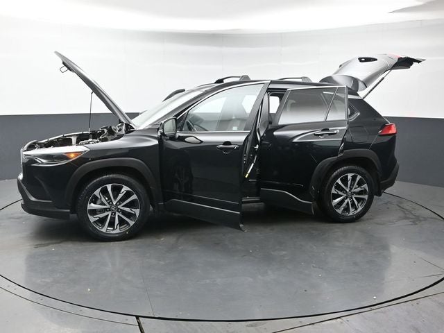 2022 Toyota Corolla Cross XLE