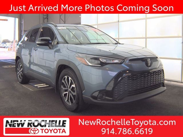 2025 Toyota Corolla Cross Hybrid SE