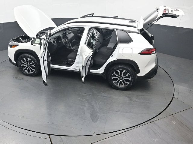 2026 Toyota Corolla Cross Hybrid SE