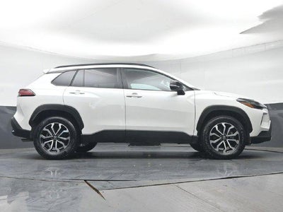 2026 Toyota Corolla Cross Hybrid SE