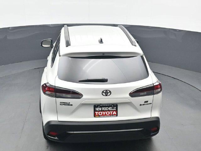 2026 Toyota Corolla Cross Hybrid SE