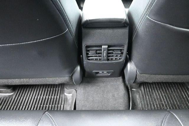 2023 Toyota Corolla Cross Hybrid XSE