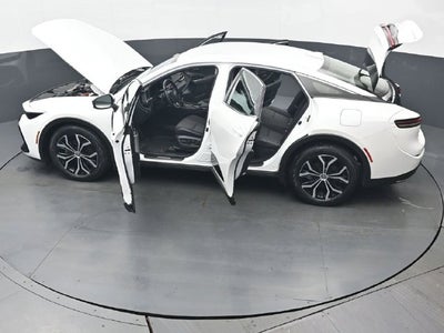 2024 Toyota Crown XLE