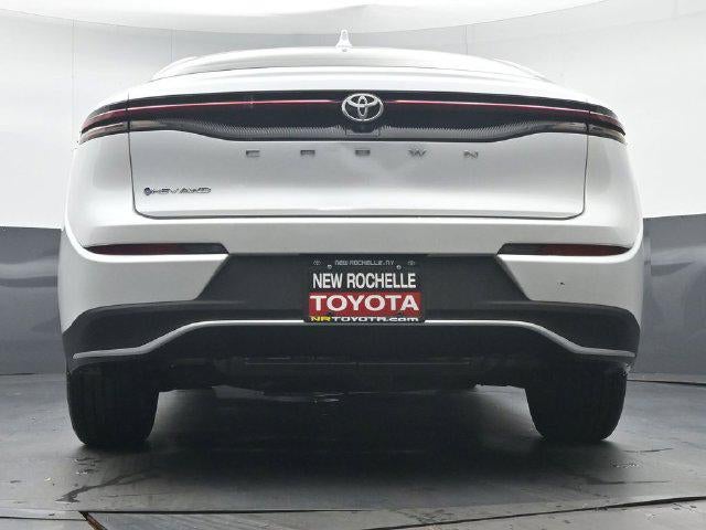 2024 Toyota Crown XLE