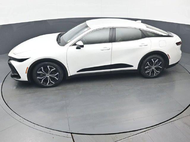 2024 Toyota Crown XLE