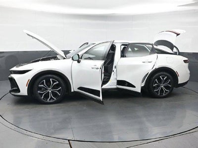 2024 Toyota Crown XLE
