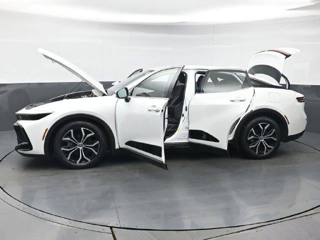 2024 Toyota Crown XLE