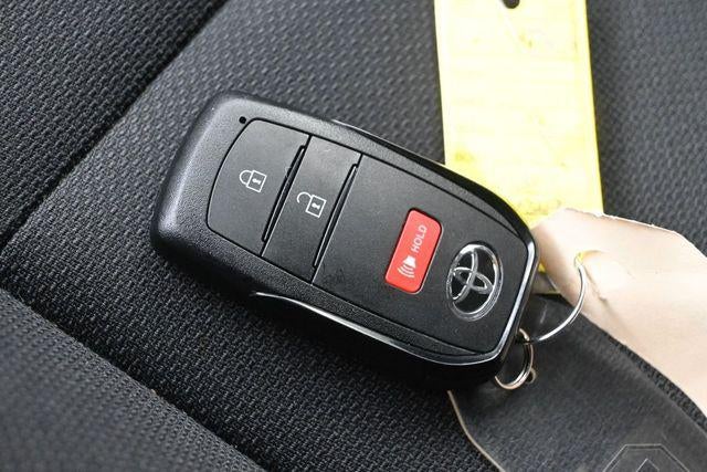 2024 Toyota Prius Prime SE