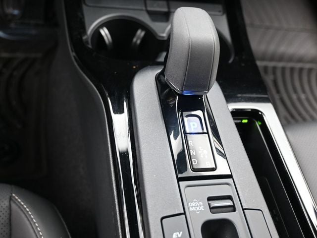 2025 Toyota Prius XLE