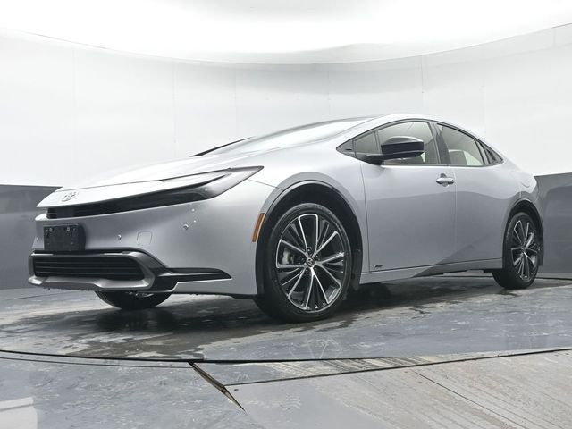 2025 Toyota Prius XLE