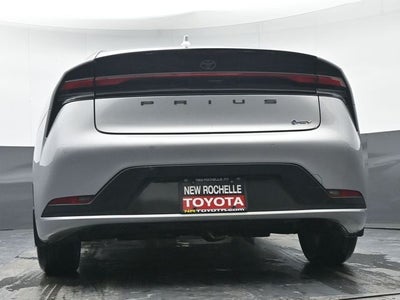 2025 Toyota Prius XLE