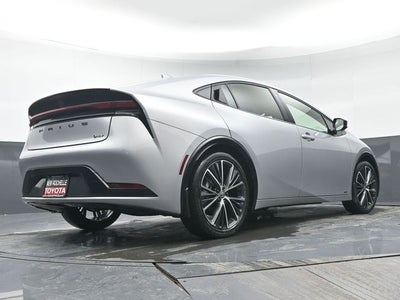 2025 Toyota Prius XLE