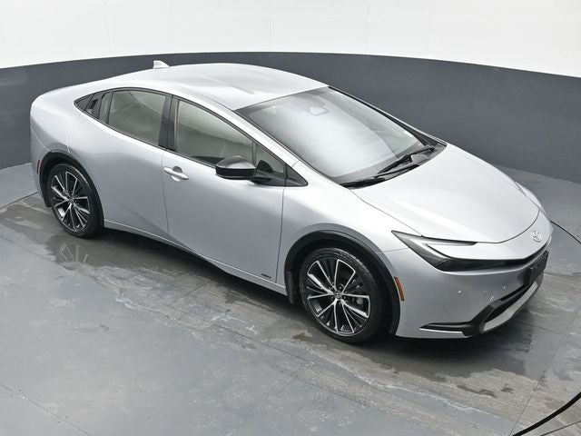 2025 Toyota Prius XLE