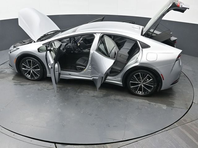 2025 Toyota Prius XLE