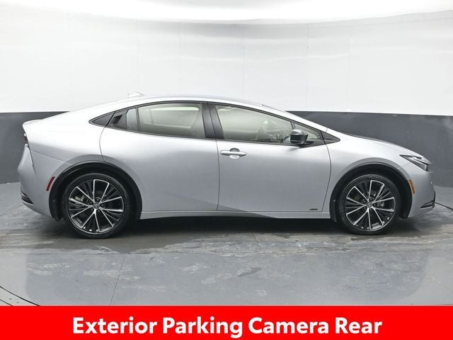 2025 Toyota Prius XLE