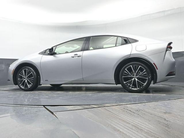2025 Toyota Prius XLE